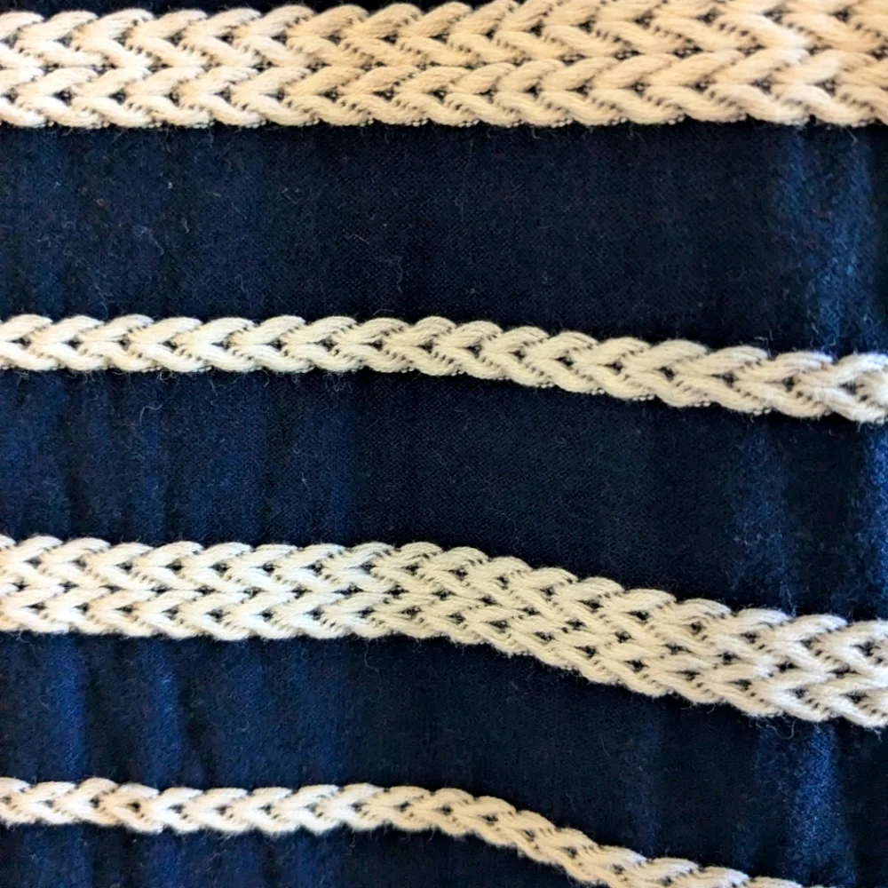 Max Studio Embroidered Shift Dress Nautical Navy and White Classic 100% Cotton - Picture 3 of 7